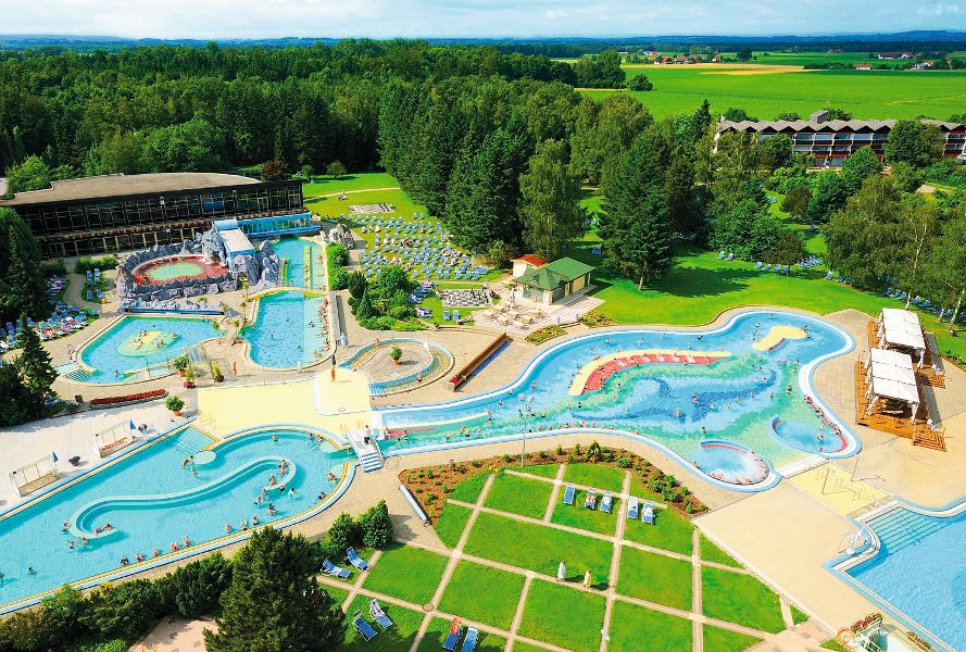 285892-20264-V0-P0 Das Foto ist ausschließlich für PR- und Marketingmaßnahmen des JOHANNESBAD - BAD FÜSSING/Bayern zu verwenden. Jegliche Nutzung Dritter muss mit dem Bildautor Günter Standl (www.guenterstandl.de) - (Tel.: 00491714327116) gesondert vereinbart werden.